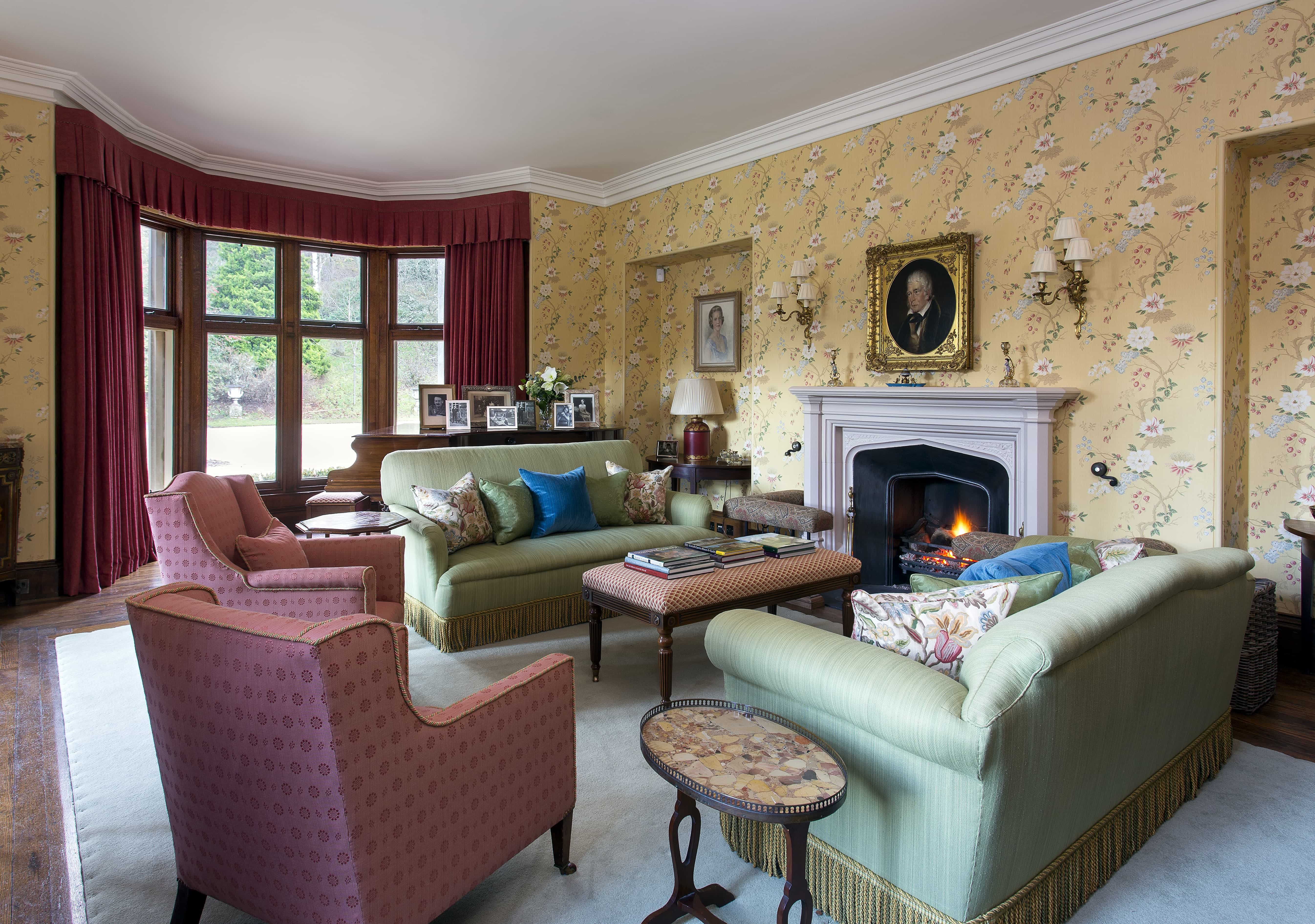Drawing room with fireplace