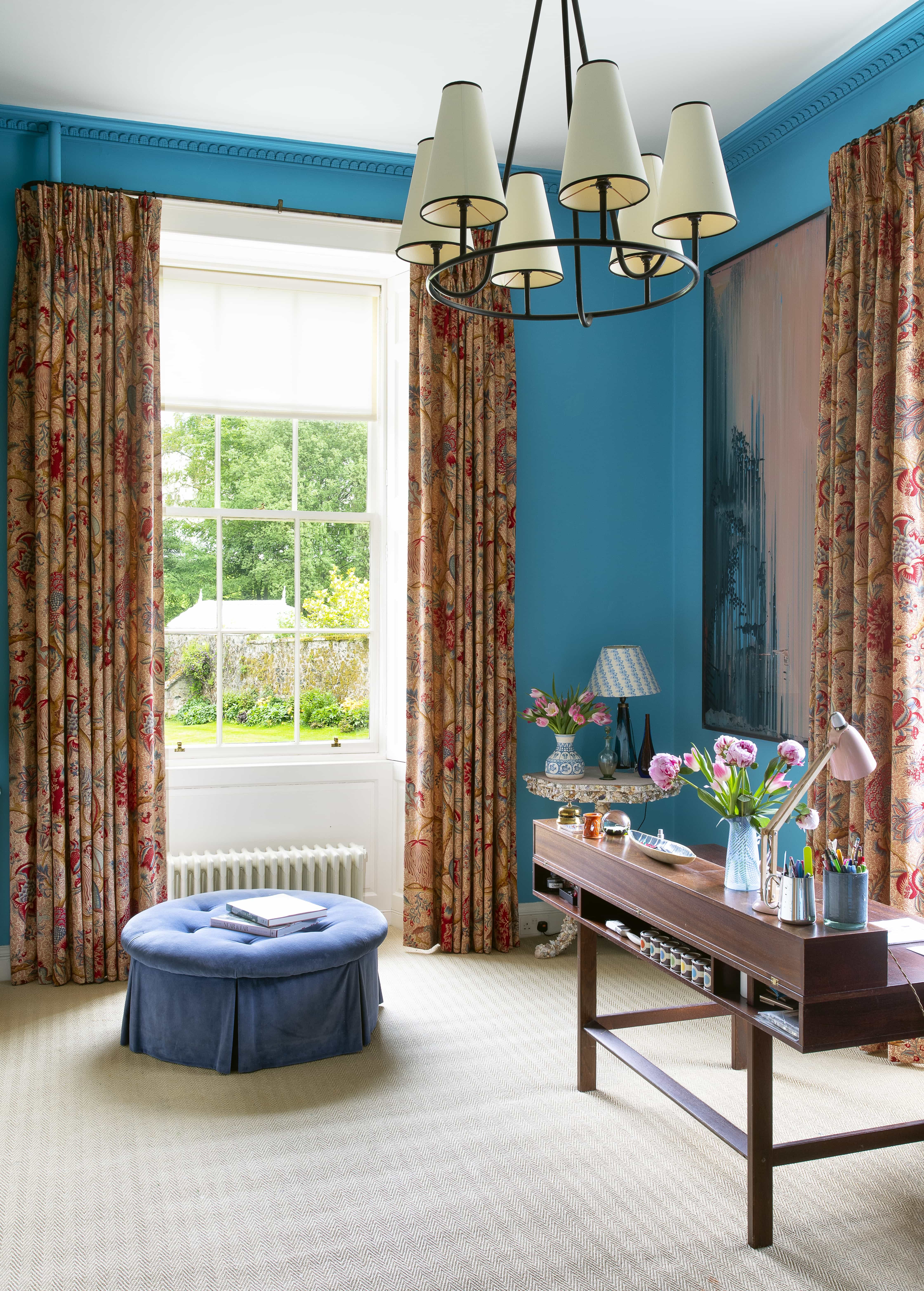Elegant workroom
