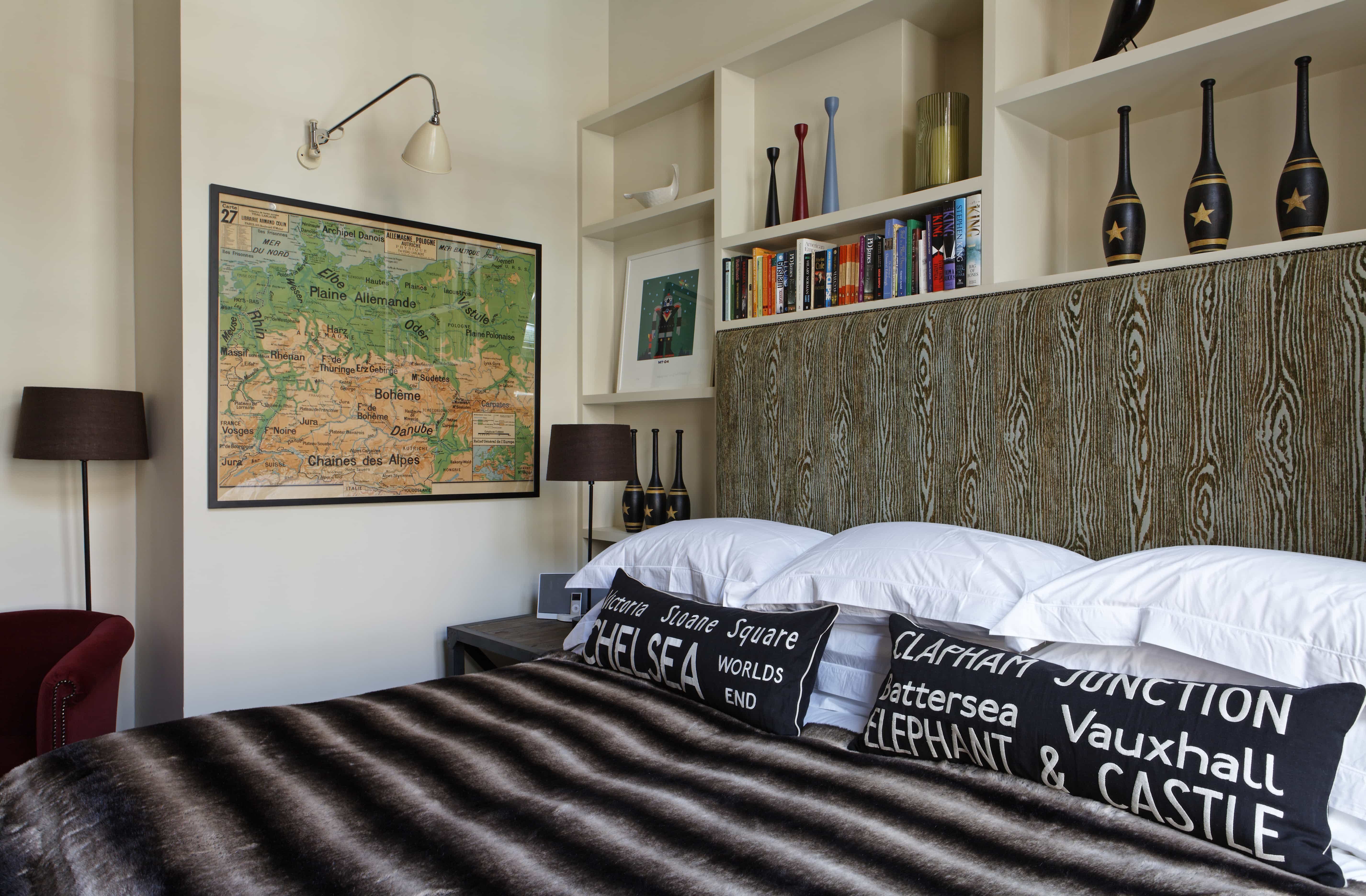 Bedroom overview